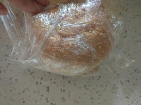 保鲜膜包裹严实