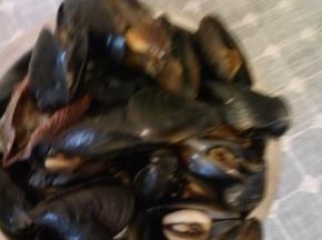 清水浸泡二三十分钟