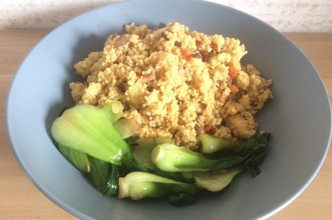 胡萝卜肉丁炒小米