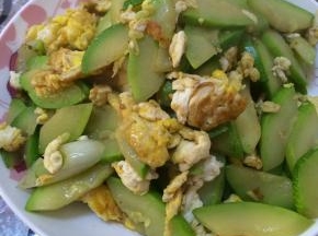 5.	翻炒均匀即可出锅。