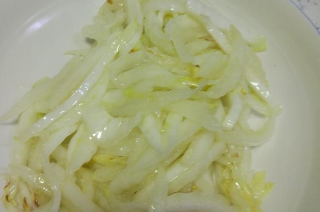 吃饱饱减肥餐68、酸辣白菜帮