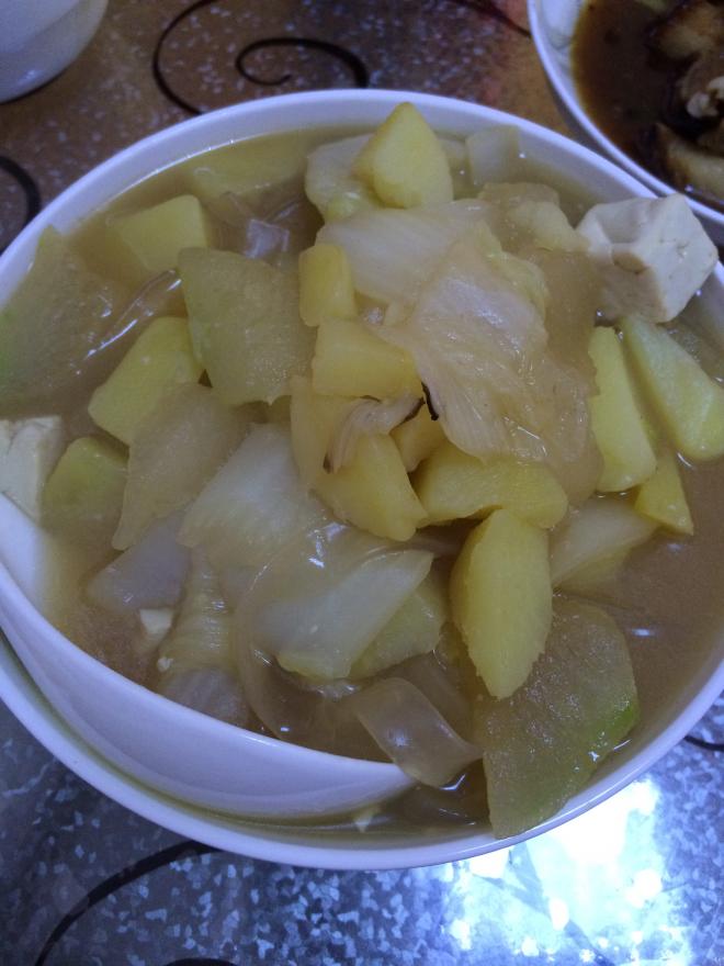 冬瓜白菜炖粉条