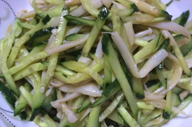 凉拌海鲜菇