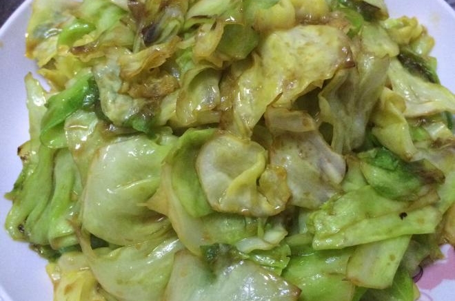 爆炒卷心菜