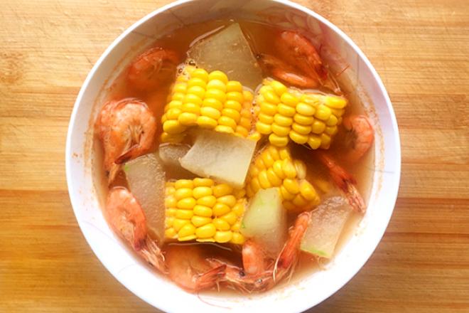 懒人早餐之冬瓜玉米鲜虾汤