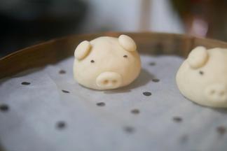 依次做好所有馒头
圆馒头 小猪馒头 
想怎么做就怎么做 我的馒头我做主(*ˊᵕˋ*)੭ ੈ
