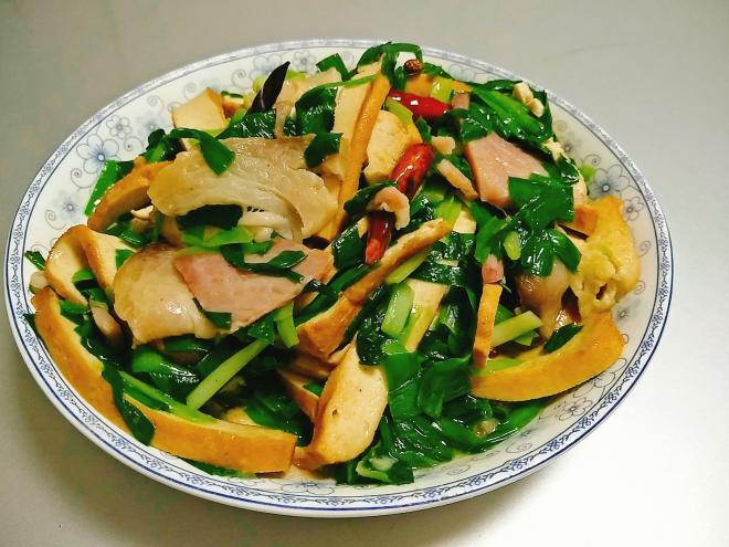 腊肉韭菜炒香干