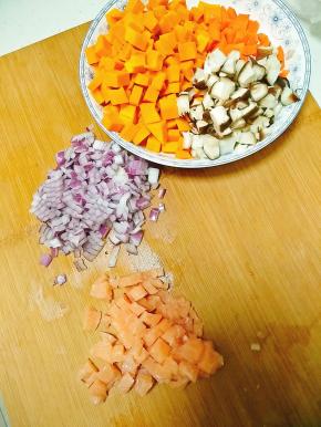 配菜切丁