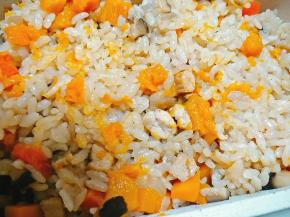 煮好的米饭、香味扑鼻