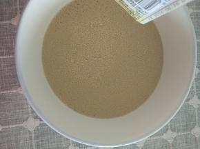 酵母粉适量温水化开