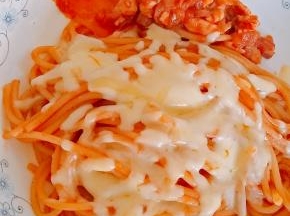 放入微波炉高火两分钟，取出即可享用啦