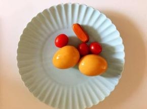 上色好鸡蛋如图，颜色很美腻吧！