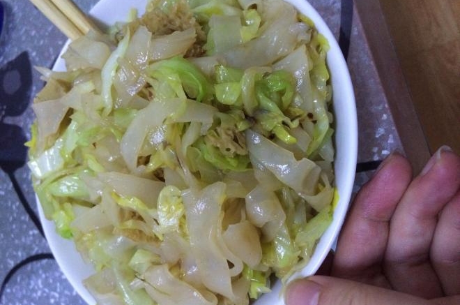 卷心菜炒凉皮