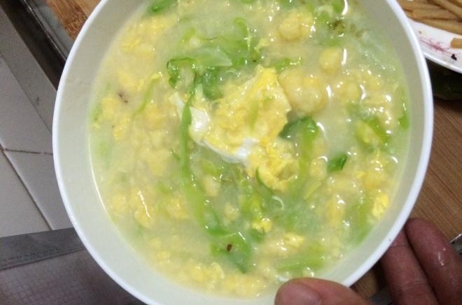 鸡蛋疙瘩汤