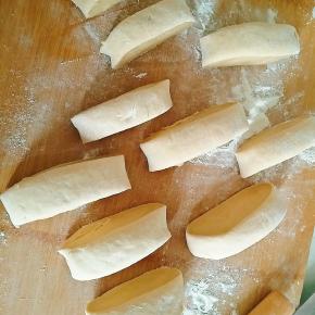 7.切成面剂子。