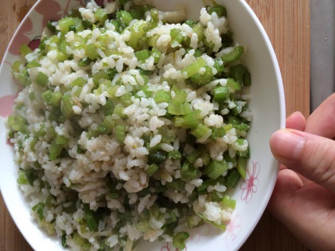 芹菜炒饭