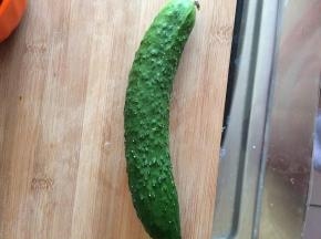 黄瓜清洗干净