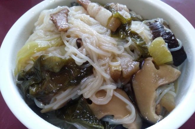 猪肉炖粉丝