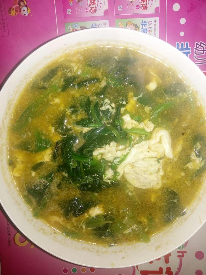 波菜鸡蛋汤