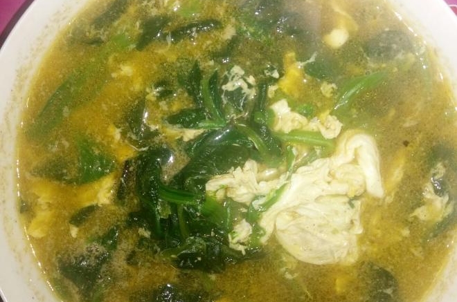 波菜鸡蛋汤