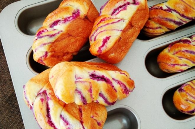紫薯麻花小面包