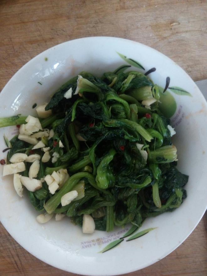 拌波菜