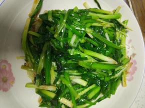 韭菜稍微变软即可