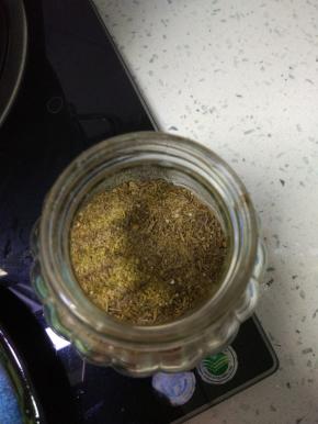 准备适量的孜然