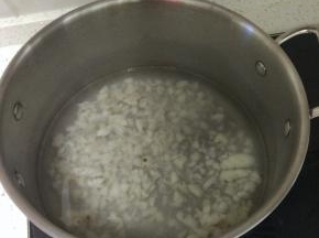 马蹄蓉加适量的水煮开