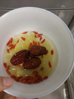 关火焖五分钟即可