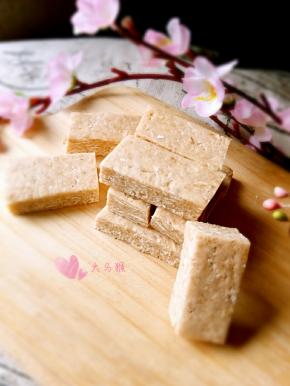 燕麦很有营养，不喜欢吃花生的小伙伴可以试试哦