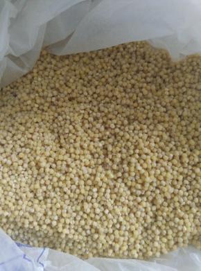 小米用水淘干净