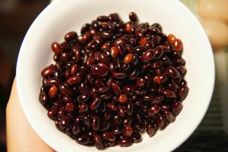 黑豆提前泡发1小时
