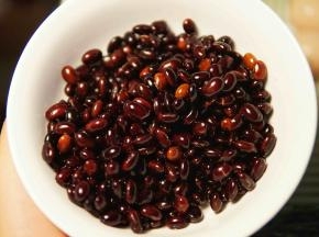 黑豆提前泡发1小时