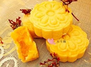 烤箱预热上下火175度，送入烤箱，15分钟