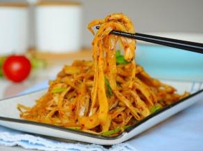 调味料：不同品牌味道浓度不一，用量仅供参考，需酌情增减。
如拿捏不准，可先少许减量，不够再添~