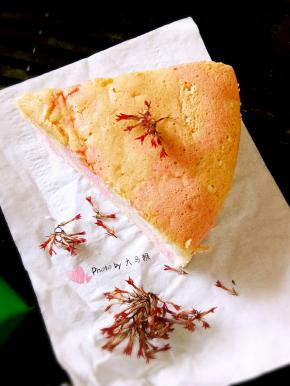 155度，55分钟，出炉啦，倒扣放凉一小时，再脱模！