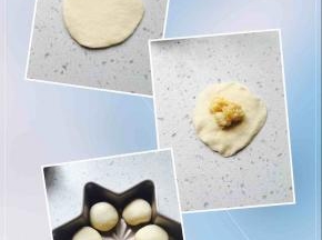 面团排气，擀成一个圆饼状，包入馅料，捏紧底部滚圆，放入模具中排好。
