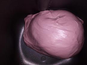 再揉30分钟，盖上保鲜膜发酵至两倍大