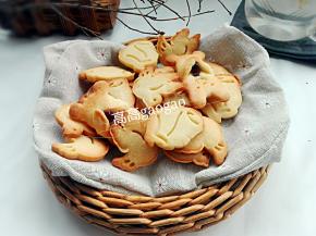 奶香味十足，而且特别酥，不亚于外面卖的饼干