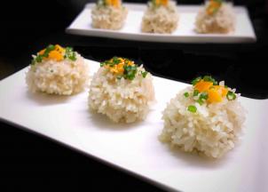 蒸好后就可以上桌了。