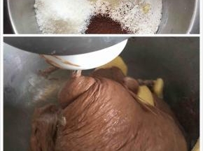 将主材料全部放在盆里揉到扩展阶段，放入黄油和盐，揉到完全阶段。最后将巧克力豆揉进去。