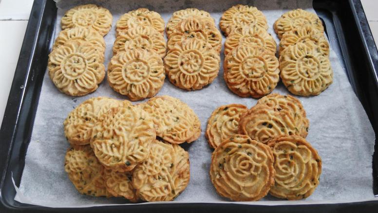 香酥葱油饼干
