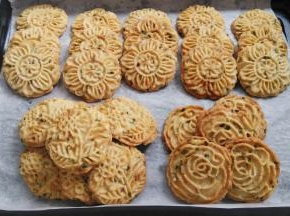 饼干很香，记得多喝水