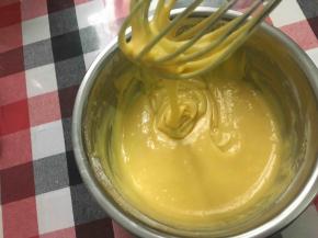 搅拌好的面糊状态，细腻光滑