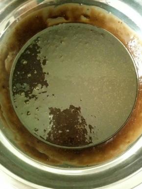 把凉饭到手温的黄油巧克力也加入步骤3搅匀