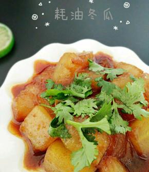 关火装盘，撒上香菜或者葱末