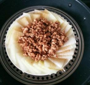 上蒸锅大火蒸20分钟