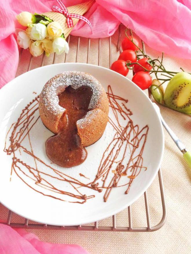 巧克力熔岩蛋糕