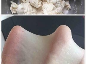 主面团里除去黄油和盐，其它材料称好放入盆中，将中种面团切割或者撕成小块，放入盆中一起揉至扩展阶段，放入黄油和盐揉至完全阶段。